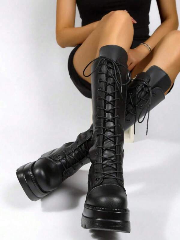 ROMWE Grunge Punk Botas de cuña con cordones y puntera redonda para mujer, botas de moda de exterior refrescantes para Navidad, Año Nuevo y San Valentín