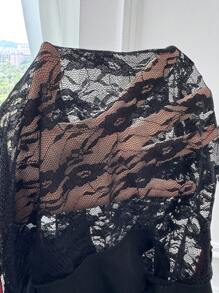 SHEIN EZwear Ladies Lace Trim Minimalist Bandeau Top, Casual Everyday Wear