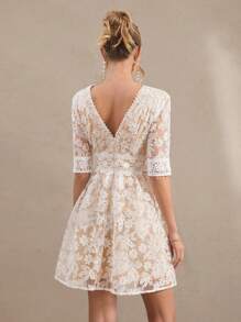 Amorya Vestido blanco evasé de mujer con escote en V y bordados, de estilo de moda elegante