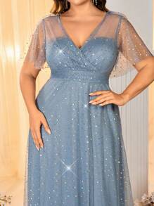 SHEIN Belle Vestido de dama de honor de tul con lentejuelas, volantes, mangas abullonadas, decoración de tela plisada, elegante y romántico, en azul polvoriento de talla grande - Neblina azul - Ver 3