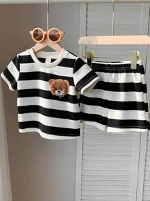 SHEIN 2 قطعة/طقم ملابس رضيع ولد/بنت زي متكاسل بقميص بأكمام قصيرة مطبوع به دبة مخطط والشورت المطابق،مريح ومناسب للارتداء اليومي،الرياضة،النزهات،المدرسة،الحفلات،العطلات،تصوير الصور،الربيع/الصيف