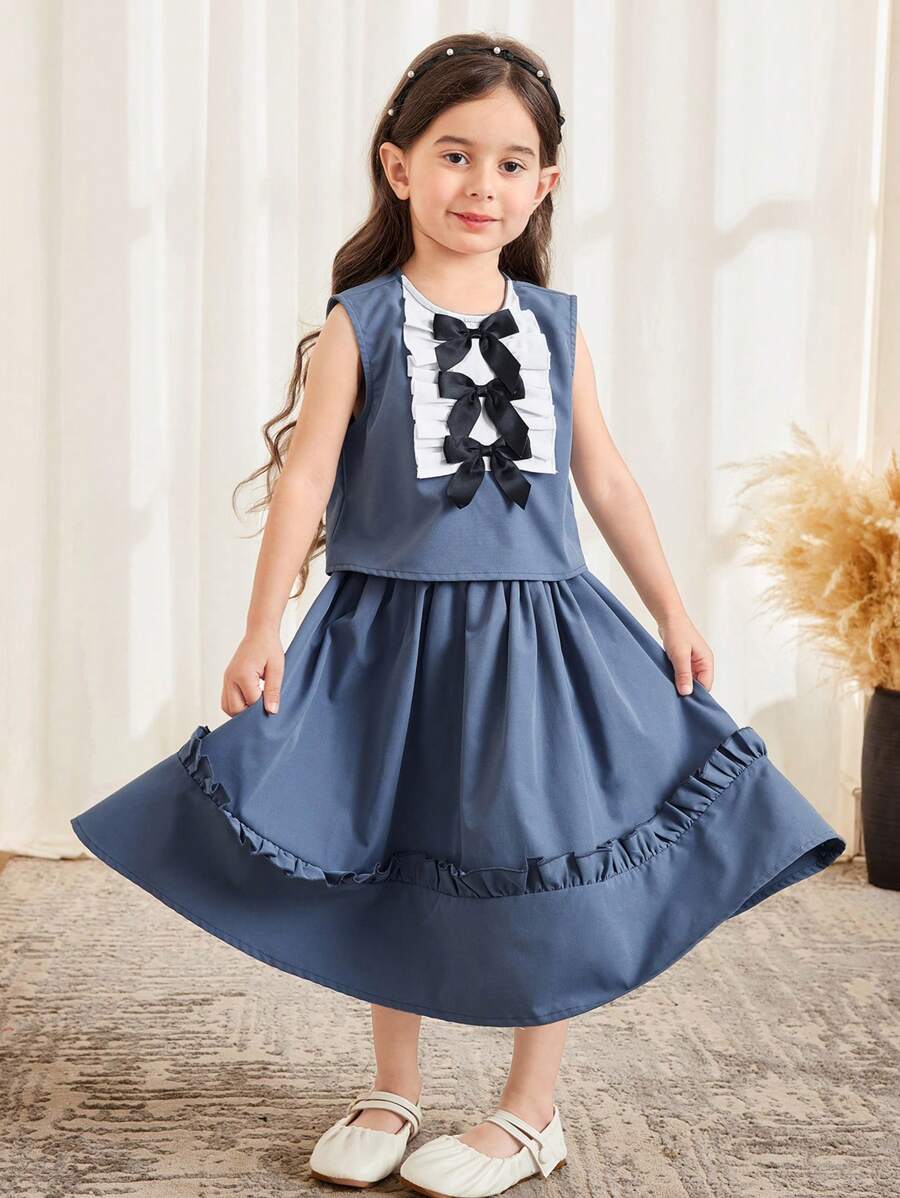 SHEIN Leap Crew 2pcs/Set Young Girl Sporty Casual Solid And Contrasting Color Splicing Bow Decor Round Neck Sleeveless Shirt And Mini Skirt - Blue - View 1