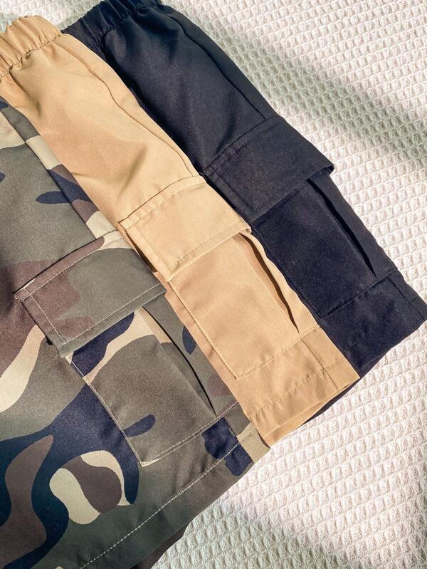 SHEIN 3pcs/Set Boys Tween Casual Versatile Comfy Camo & Solid Color Loose Pockets Woven Shorts, Multi-Packs, Suitable For School, Garden, Beach, Birthday, Spring/Summer/Fall/Winter