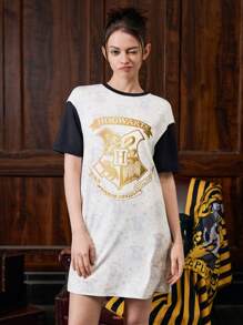 HARRY POTTER X SHEIN Women's Summer Comfortable Contrast Sleeves Neckline, College Badge & Letter Graphic Round Neck Short Sleeve Loose Nightdress