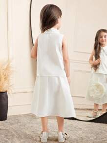 SHEIN 2 Stücke Kleine Mädchen Lässig minimalistischer, komfortabler Polokragen, Perlen Dekor, 3D Blumen Ärmellos Shirt und Mini Rock Set