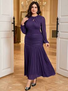Modelyn Elegant Plus Size Purple Maxi Dress: Long Sleeve, Round Neck, Mermaid Hem Mesh Dress For Special Occasions