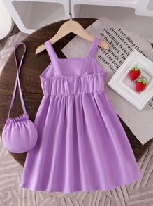 SHEIN 女童紫色格子吊带针织草莓印花连衣裙搭配可爱圆形草莓包，夏季女童休闲沙滩度假户外活泼可爱连衣裙 - 紫色 - 查看 2