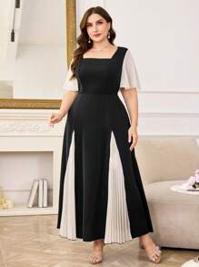 Modelyn Women Plus Size Pleated Panel Short Sleeve Square Neck Casual Dress, Elegant For Commuter Wear