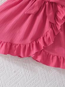 SHEIN Vestido casual cómodo con volantes y cinturón a la cintura para niña, verano
