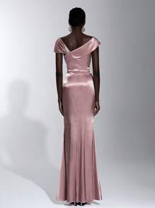 Elitara 优雅浪漫复古粉色缎面弹力面料露肩收腰美人鱼连衣裙，适合约会、生日派对、度假、婚礼、伴娘 - 藕粉色 - 查看 2