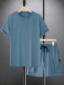 Manfinity Homme Conjunto de camiseta de cuello redondo de manga corta y pantalones cortos de unicolor para hombres, adecuado para el verano, atuendos cómodos - Neblina azul - Ver 6