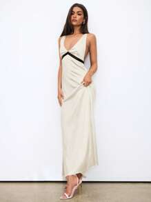 Aloruh Women's Elegant Apricot Maxi Dress With V-Neck And Sleeveless Design, Flared Hem, Semi-Sheer Woven Fabric