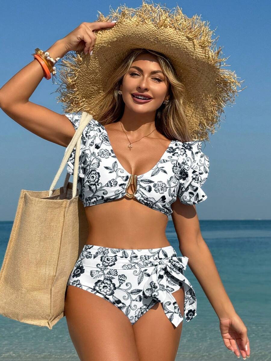 Swim Lushoire 1 Set Women Short Sleeve Swimsuit & Triangle Swim Bottoms, Fashionable For Summer - Black and White - View 1