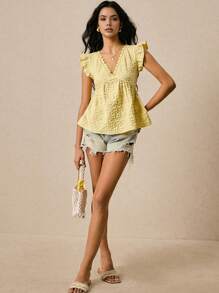 Poéselle Cremegelbe Bluse, Jacquard-Gewebe mit Dreidimensionalität, Spitzenbesatz, Puppenbluse, Ausgehenshirt, Damen Urlaubs-Lässig-Einfarbige Jacquard-Bluse mit Puffärmeln, Buttergelb