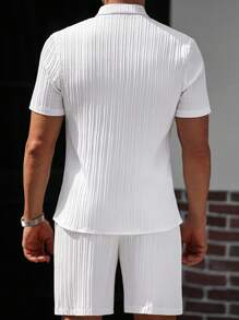 Manfinity Homme Men's Simple Letter Patch Button-Up Shirt And Shorts Set, Summer White Men's Outfit Men's Summer Outfits Men Clothes Men Shirt Co Ords - White - View 2