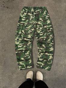 Manfinity LEGND Men's Camouflage Five-Pointed Star Print Cargo Pants With Drawstring Waist Camo Pants For Men - Army Green - View 2
