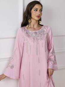 Al Najma Modest Pink Long Kaftan: Embroidered Woven Fabric Dress With Scoop Neckline And Wrist-Length Sleeves, Perfect For An Elegant Look - Pink - View 4