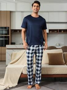 2pcs Men's Solid Round Neck Short Sleeve Top And Plaid Pants Pajama Set - Multicolor - View 4