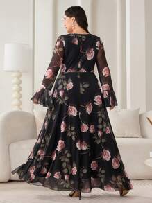 Modelyn 大码优雅花卉印花喇叭袖连衣裙 - 黑色 - 查看 2