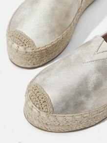 Styleloop Women's Flat Slip-On Shoes, Boho Style, Retro American, Bohemian, Western, Music Festival, Party Outfit For Christmas Holiday Travel Essential Boho Cowgirl Outfit - Gold - View 3