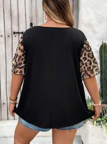 SHEIN CURVE+ Áo thun nữ tay xếp ly họa tiết da báo ngày lễ tình nhân cỡ lớn, dáng rộng, phong cách Boho Holiday - màu đen - Xem 2