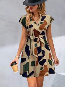 Breezaya 女式休闲拼色印花镂空领口连衣裙，夏季