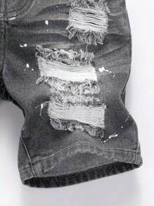SHEIN Cool And Casual Dark Grey Ripped Denim Bermuda Shorts For Young Boys: Stylish Paint Splatter Design For A Modern Look - Dark Grey - View 5