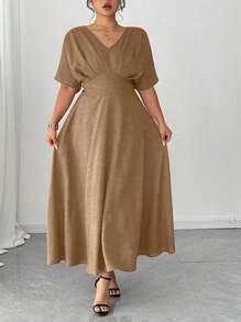 Elenzga 大码 V 领纯色短袖休闲连衣裙，简约时尚，适合日常穿着、情人节