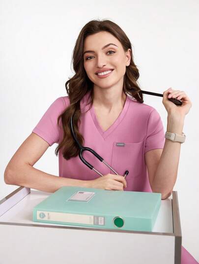 Scrubzie 女士 V 领口袋短袖手术服制服上衣