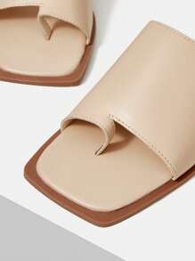 MOTF PREMIUM SANDALIAS PLANAS DE PUNTA CUADRADA