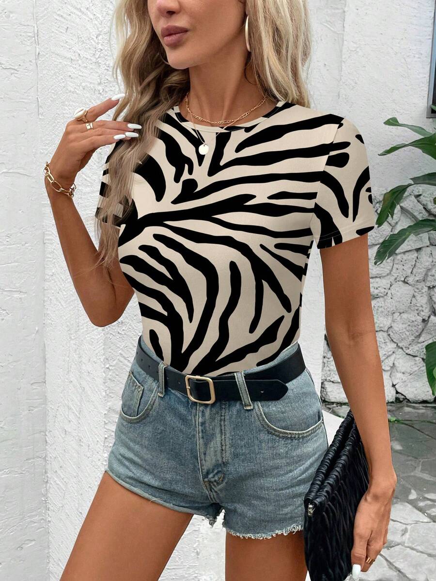 SHEIN LUNE Casual Minimalist Zebra Striped Pattern Women Round Neck Bodycon Short Sleeve T-Shirt, Suitable For Spring & Summer Suitable For Going Out,Casual - Multicolor - View 1