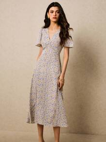 Poéselle 女士节日碎花扭纹设计荷叶边袖中长连衣裙 - 藍白色 - 查看 6