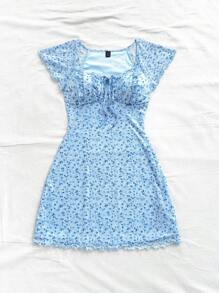 Soleia 短款度假連衣裙,方領領口,印花及系帶細節 - 藍色 - 查看 3