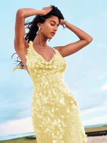 Opulessa 纯色串珠吊带低胸黄色露背连衣裙，适合度假，适合音乐节、派对、约会