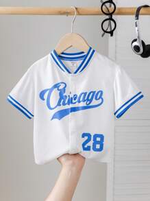 Camisa de manga corta con cuello de canalé, estampada y de color contrastante, cómoda y versátil para niños pequeños - Azul y blanco - Ver 7