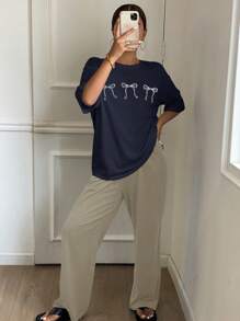 Livesso 2st enkel linje rosett dekortryck lösa kortärmade byxor Pyjamasset för kvinnor, sommar nattkläder