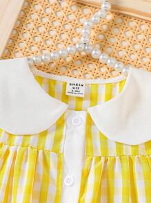 SHEIN Playful Pals Baby Girl Summer Plaid Print Applique Bee Front Button Dress