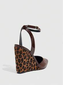CUCCOO SZL Tacones de cuña de punta estrecha con estampado de leopardo para mujer, tacones altos de moda sexy de color negro, stilettos para atuendo de chica mala, estilo callejero sexy, fiesta de verano