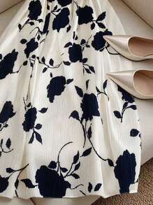 Franclia 女士圆领褶皱纯色花卉 A 字型优雅中长连衣裙