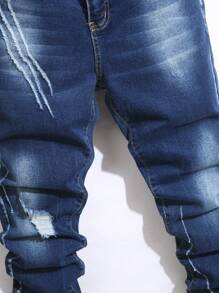 Manfinity Homme Men's Avant-Garde Street Casual Medium Wash Denim Jeans With Zipper Details And Distressed Ripped Design - Medium Wash - View 5