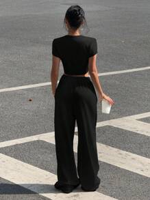 SHEIN EZwear Women 2Pcs Set Solid Color Round Neck Short Sleeve Cropped T-Shirt And Pants, Casual - Black - View 3