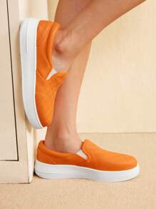 CUCCOO EASI CUCCOO 女士时尚穿孔厚底白色运动鞋