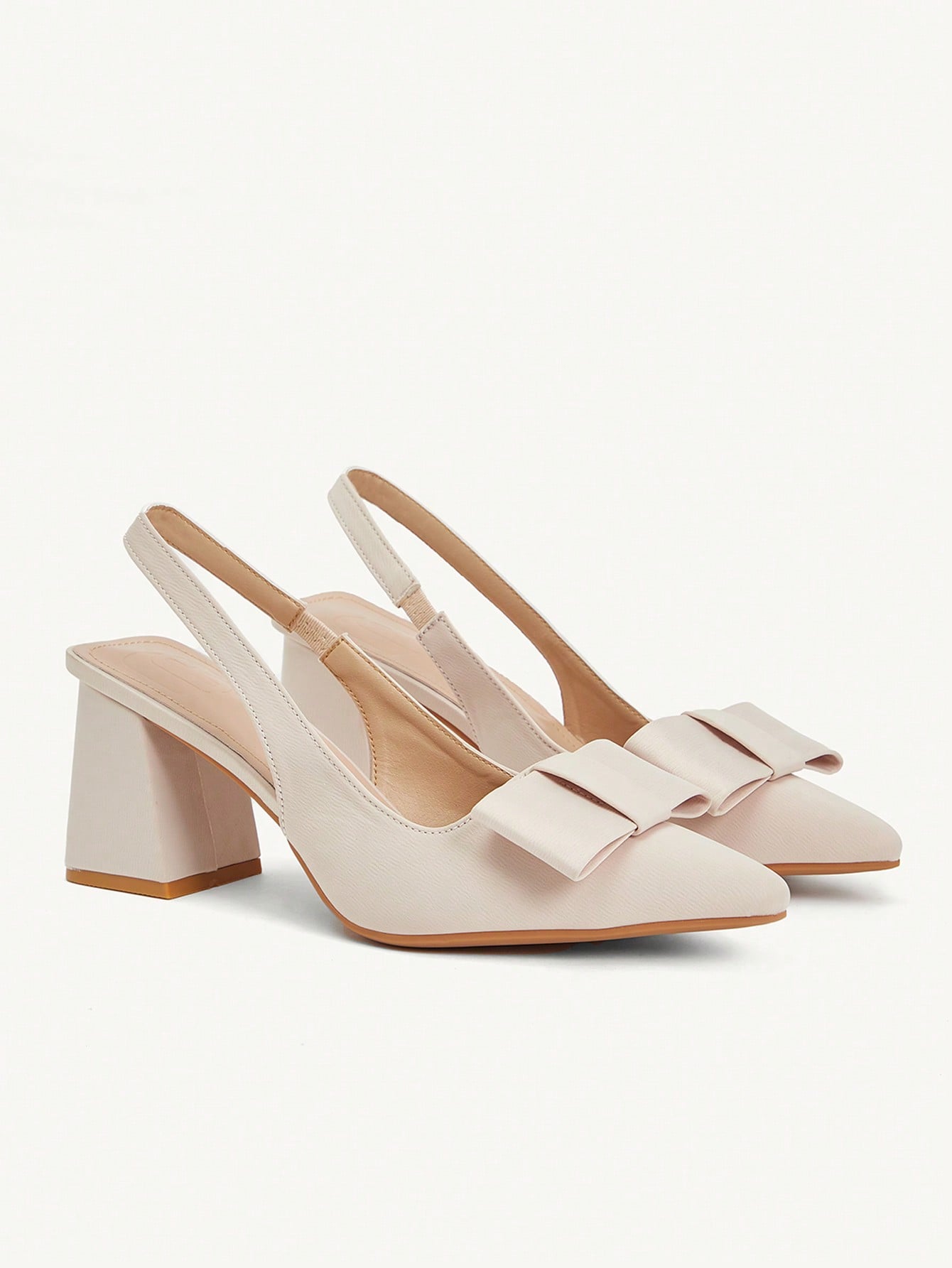 CUCCOO CHICEST أحذية كعب عالي ذات لون أحادي عصرية...