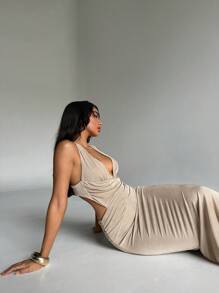 Aloruh Women's Spring And Summer Vacation Daily Sexy Solid Color Dress Deep V Pleated Breast Cup Waist Hollowed Out Buttocks Fishtail Blue Dress Cross Backless Tight Maxi Dress Dresses For Wedding Event