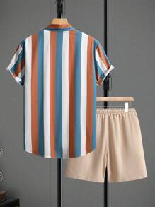Manfinity Hypemode Set casual estivo da uomo con camicia a righe e pantaloncini
