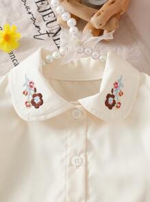 SHEIN Vintaside Kids Bộ 2 món áo sơ mi ngắn tay cài cúc cổ bẻ in hoa và quần short cạp chun cho bé gái, trang phục thường ngày dễ thương cho mùa xuân/hè/thu. - màu nâu - Xem 6