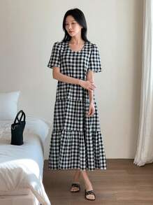 DAZY Women's Long V-Neck Loose Plaid Dress, Elegant Style,Casual Women Dresses - Black and White - View 5