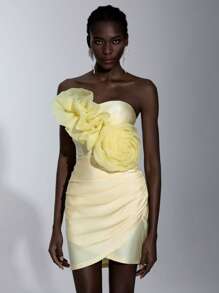 Elitara Elegant, Romantic, Sexy Yellow Knitted Stretchy Fabric Dress With 3D Organza Flowers, Ruching, Waist Cinching, Bodycon Fit, Suitable For Birthday Parties, Weddings, Cocktail Events,Graduation,Graduation Dresses For Women,Back To School Dress - Yellow - View 4