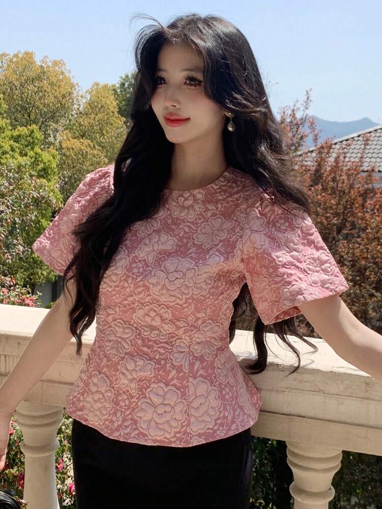 Nova Blusa Feminina Elegante de Pescoço Redondo com Textura de Tecido para Festival de Música de Verão