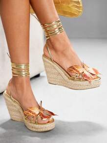 CUCCOO SZL 女士时尚蝴蝶系带厚底厚底坡跟凉鞋 - 金色 - 查看 3